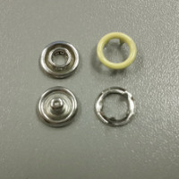 Кнопка рубашечная 10,5 мм открытая в Пензе