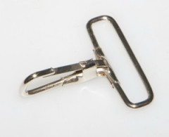 Карабин металл шир.30мм (2.8мм) 