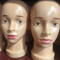 Манекены женские в Пензе